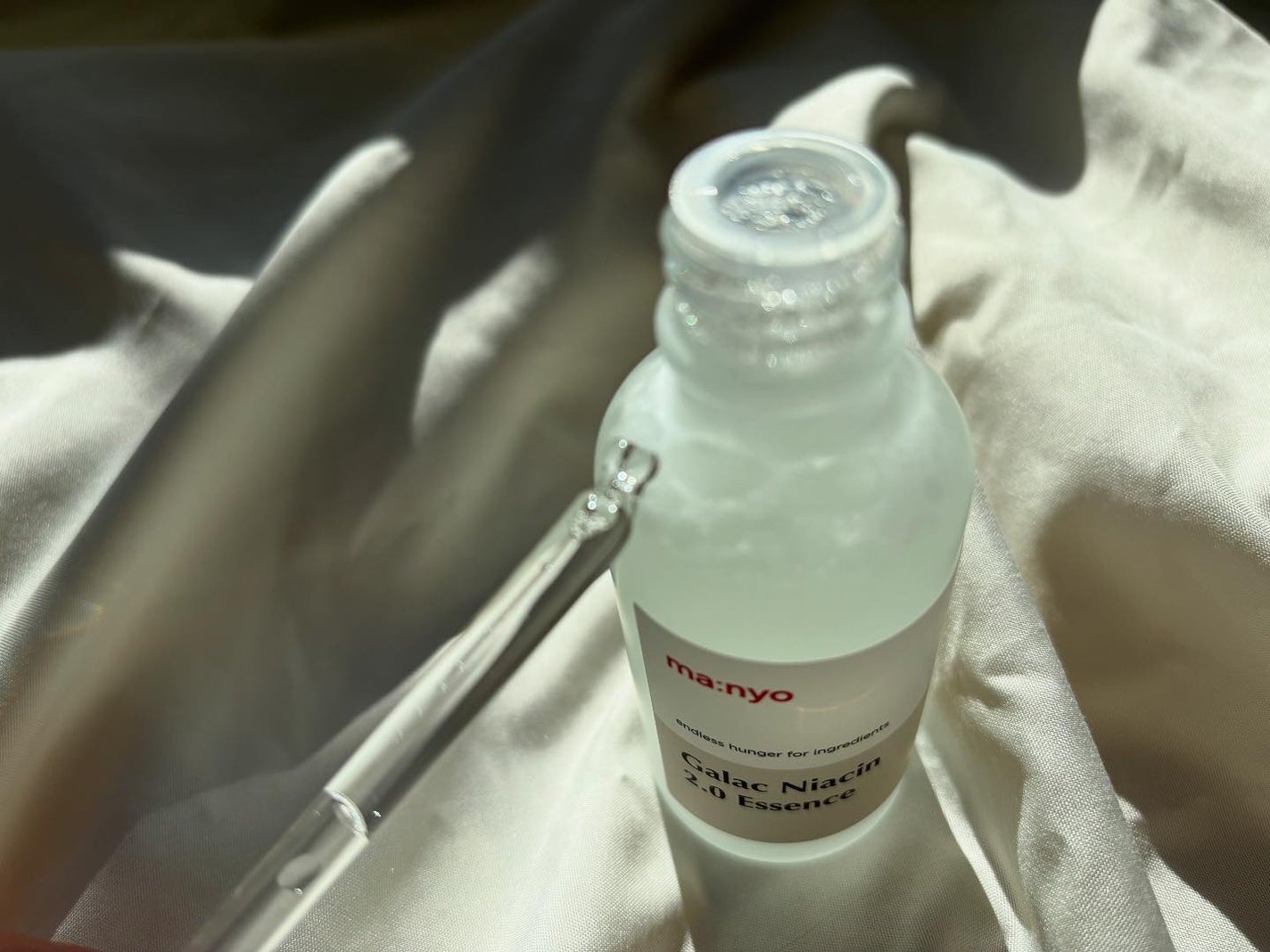 ガラクナイアシン2.0エッセンス/manyo/美容液を使ったクチコミ(3枚目)