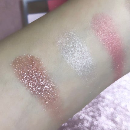 フェイスカラーパレット/チャコット・コスメティクス/アイシャドウパレットを使ったクチコミ(4枚目)