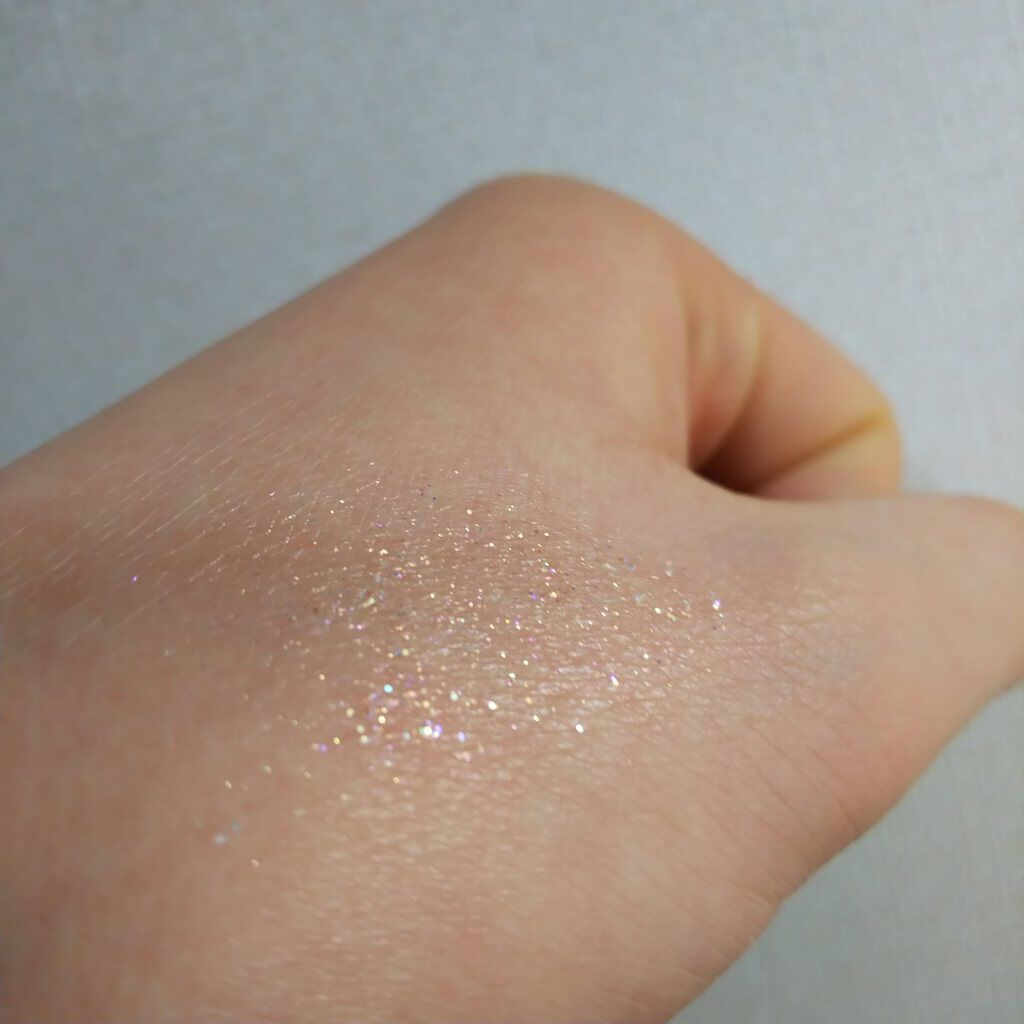 トゥインクルバーム/innisfree/ジェル・クリームアイシャドウを使ったクチコミ（2枚目）