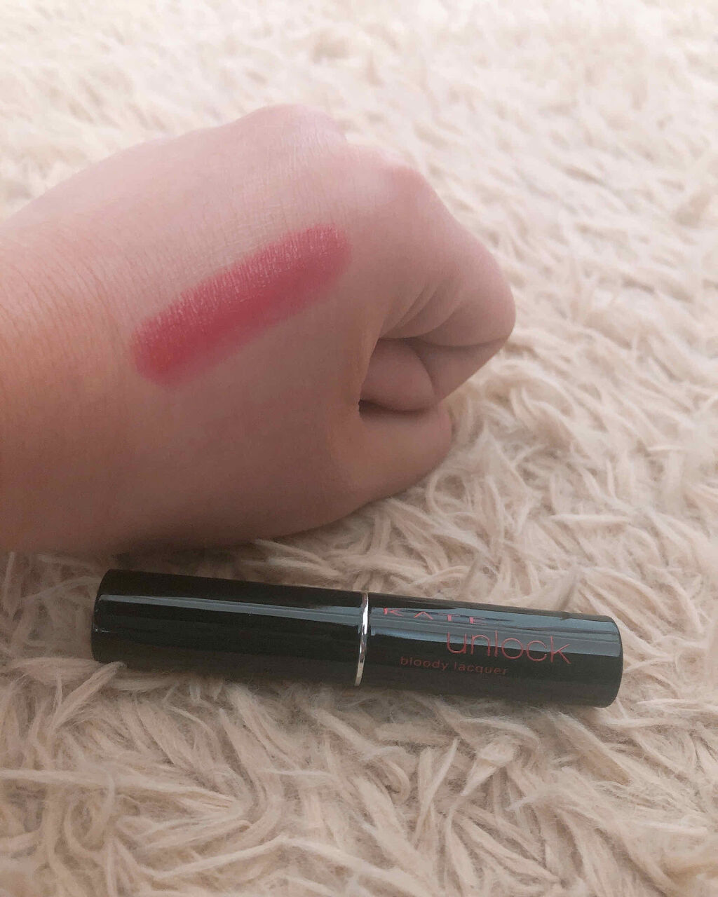 ブラッディラッカー/KATE/口紅を使ったクチコミ（3枚目）