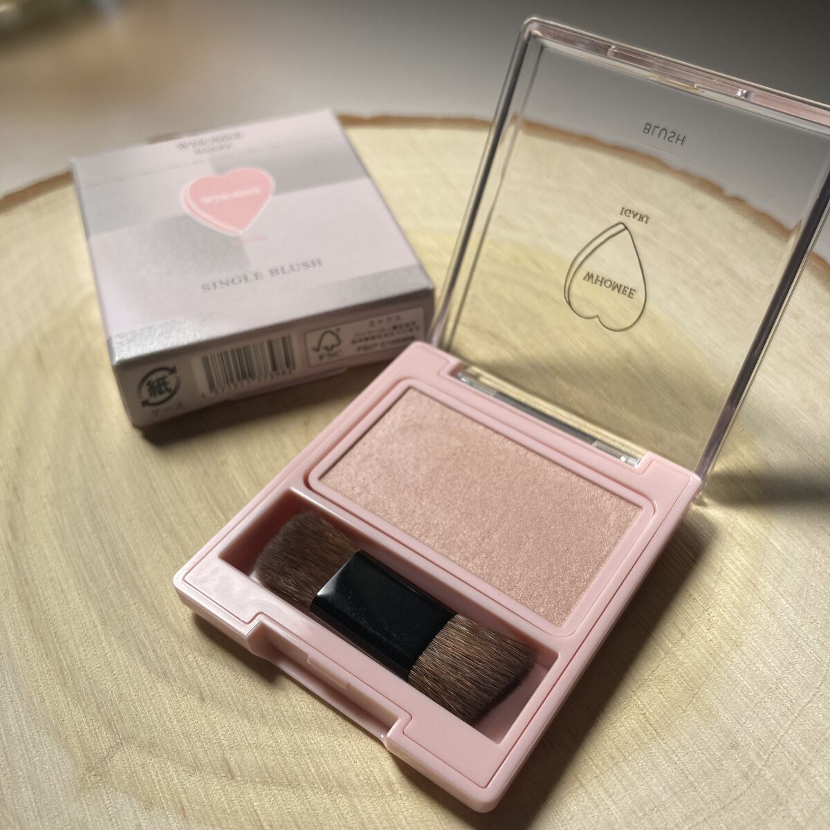 フーミー シングルブラッシュ/WHOMEE/パウダーチークを使ったクチコミ（1枚目）