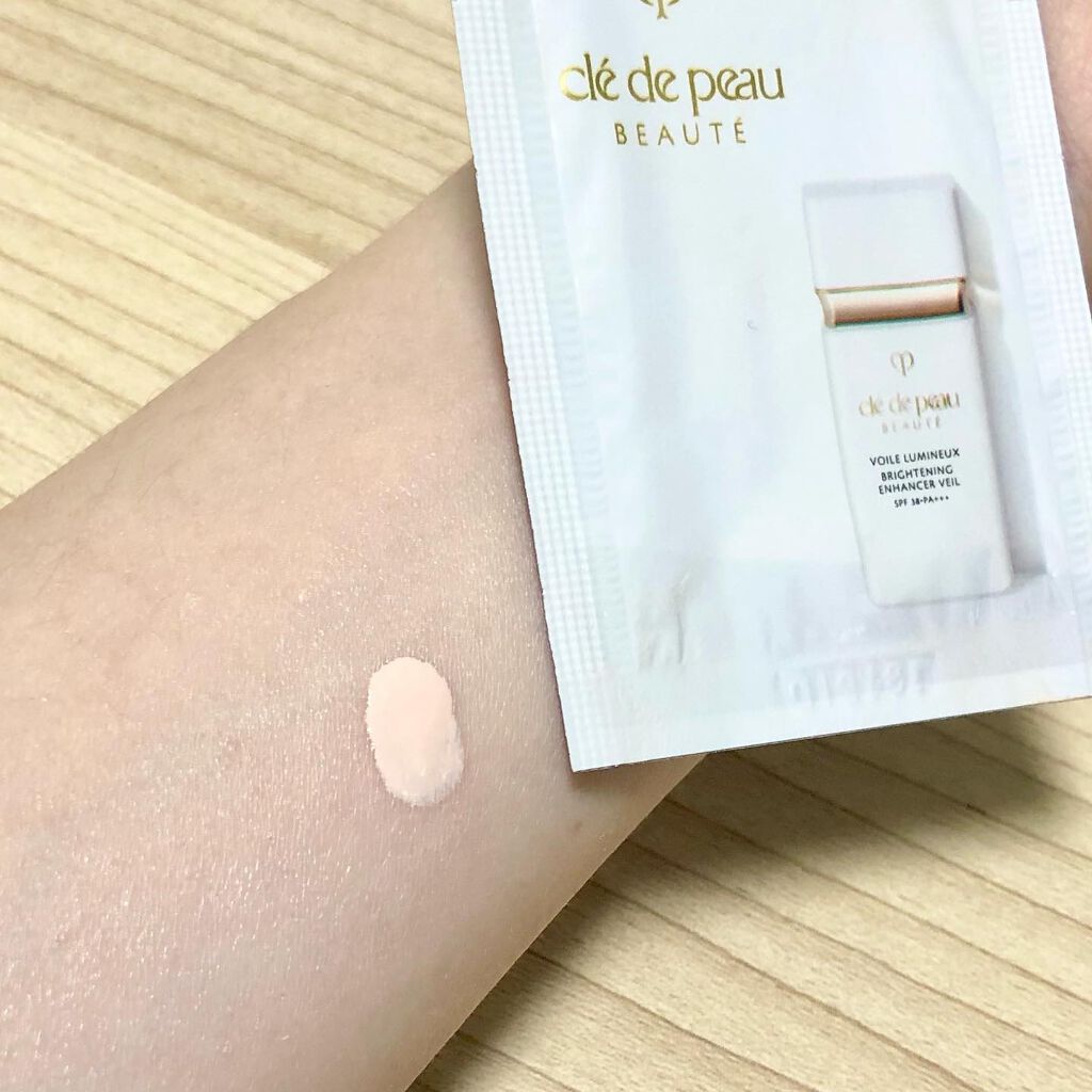 クレ・ド・ポー ボーテ ヴォワールルミヌ/クレ・ド・ポー ボーテ/化粧下地を使ったクチコミ(6枚目)