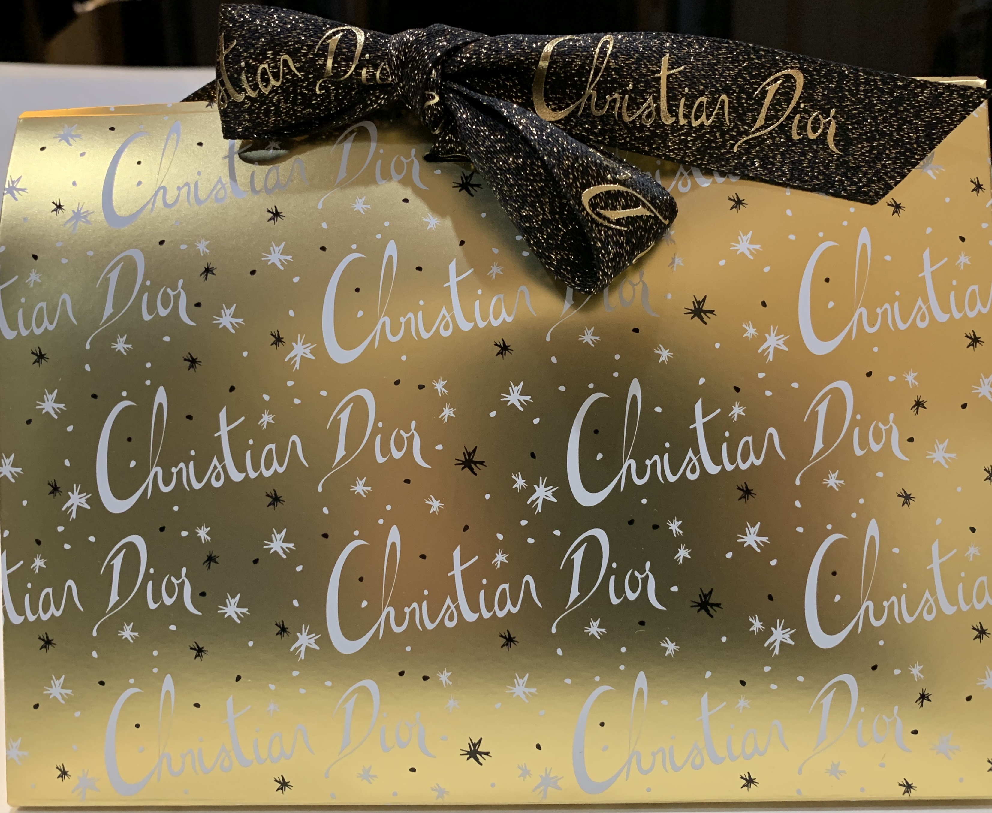 サンク クルール クチュール＜ゴールデン ナイツ＞ 089 ブラック ナイト/Dior/アイシャドウパレットを使ったクチコミ（3枚目）