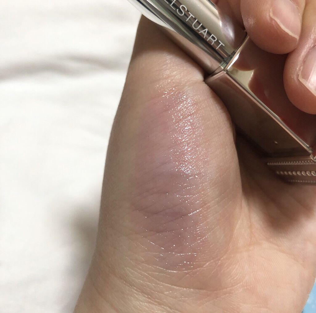 ラッキージェム マイリップス 02 gregarious Pisces＜魚座＞/JILL STUART/口紅を使ったクチコミ（2枚目）