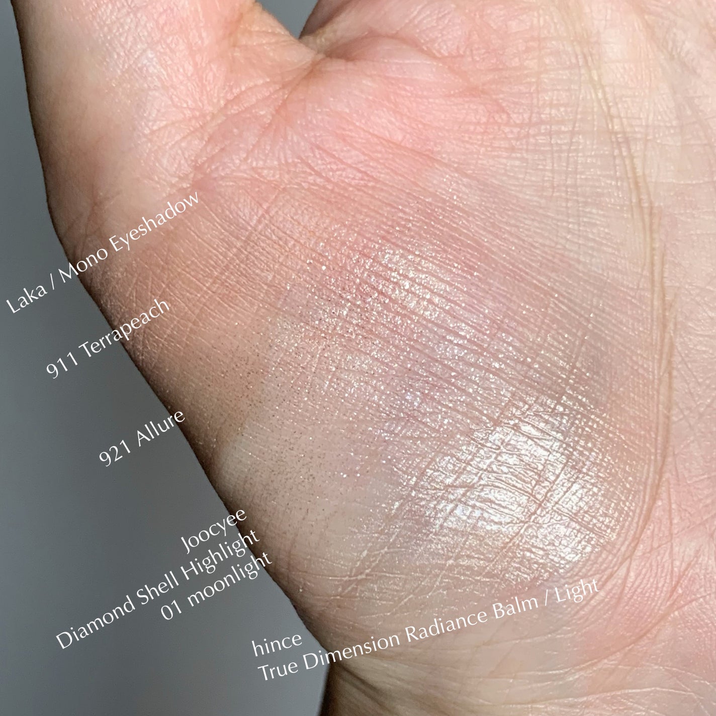 トゥルーディメンションラディアンスバーム/hince/スティックハイライトを使ったクチコミ(4枚目)