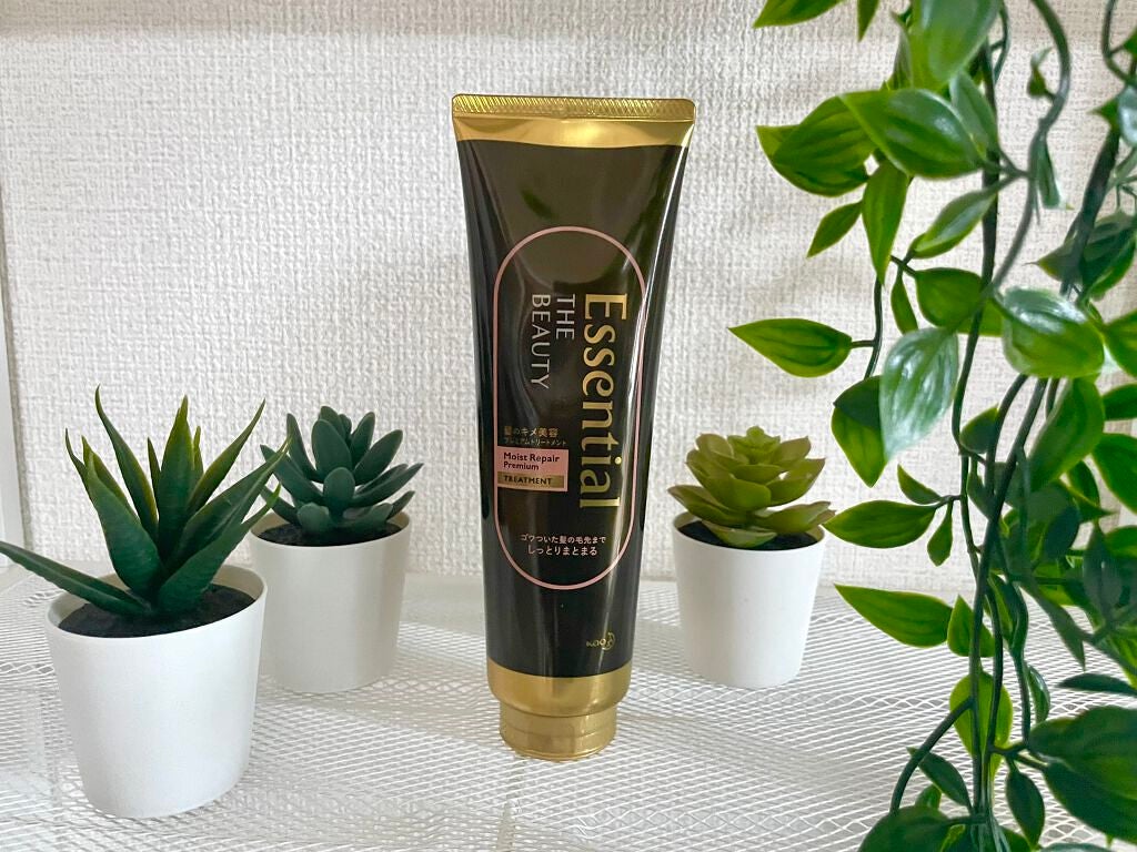 THE BEAUTY 髪のキメ美容プレミアムトリートメント<モイストリペアプレミアム>/エッセンシャル/洗い流すヘアトリートメントを使ったクチコミ(1枚目)
