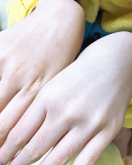 スキンライト プレスト パウダー/REVLON/プレストパウダーを使ったクチコミ(4枚目)