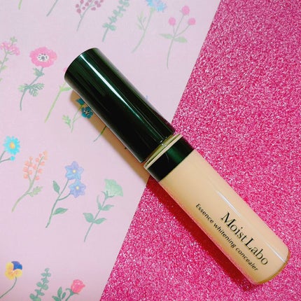 モイストラボ エッセンス薬用美白コンシーラー/Moist Labo/リキッドコンシーラーを使ったクチコミ(2枚目)