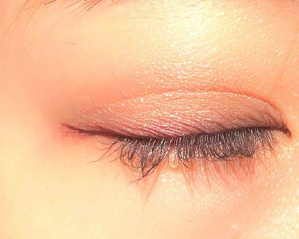 はるか on LIPS 「ドンキホーテの32色入りのティアラガールアイシャドウ使用!発色..」(2枚目)