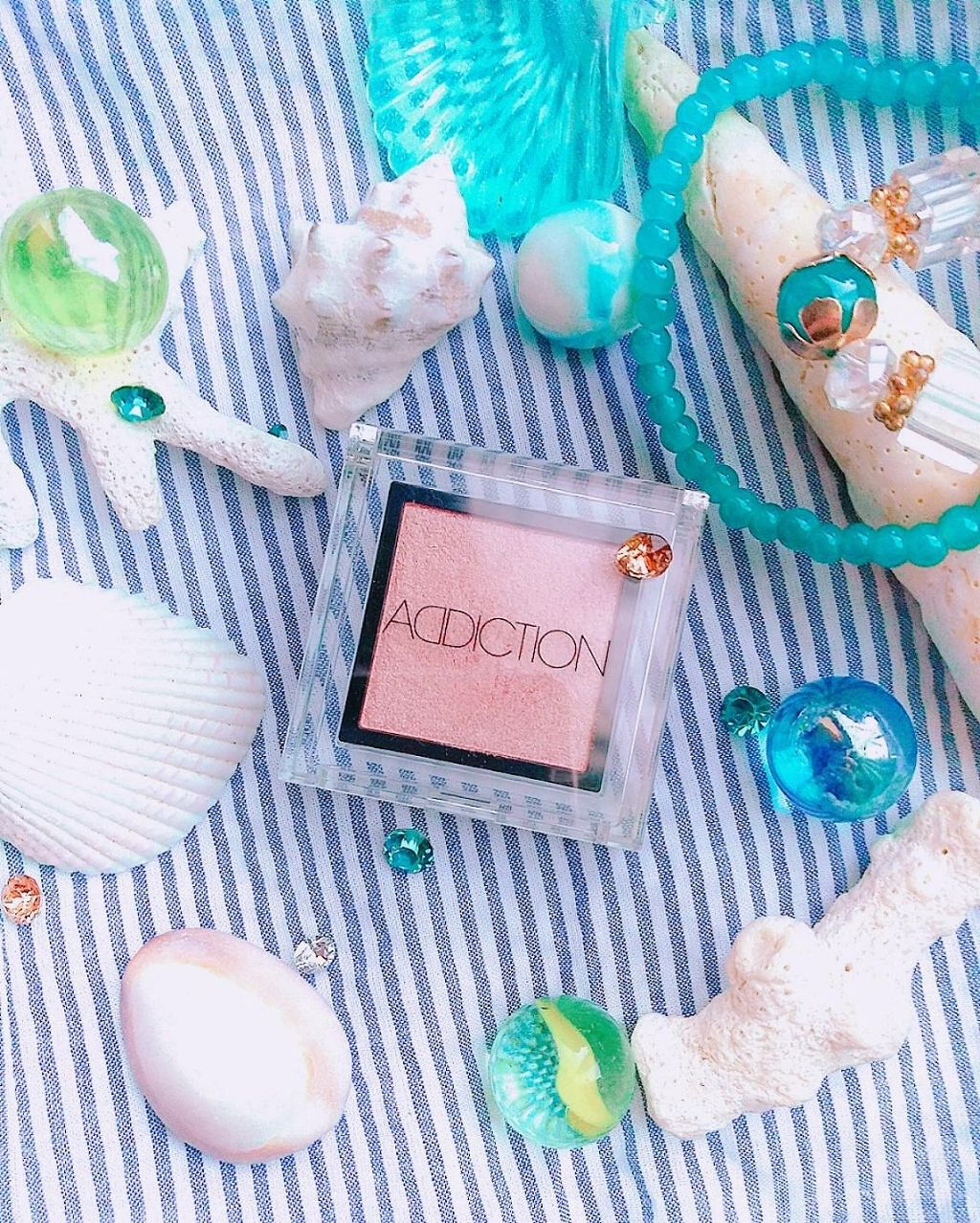 アディクション ザ アイシャドウ 31 Tiny Shell (P) /ADDICTION/単色アイシャドウを使ったクチコミ（1枚目）