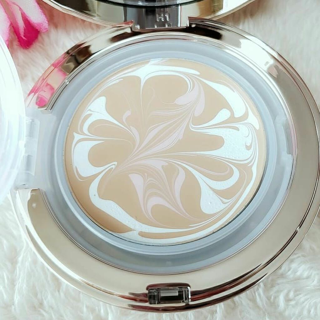 Serum foundation/ECLAS/クリーム・エマルジョンファンデーションを使ったクチコミ(4枚目)