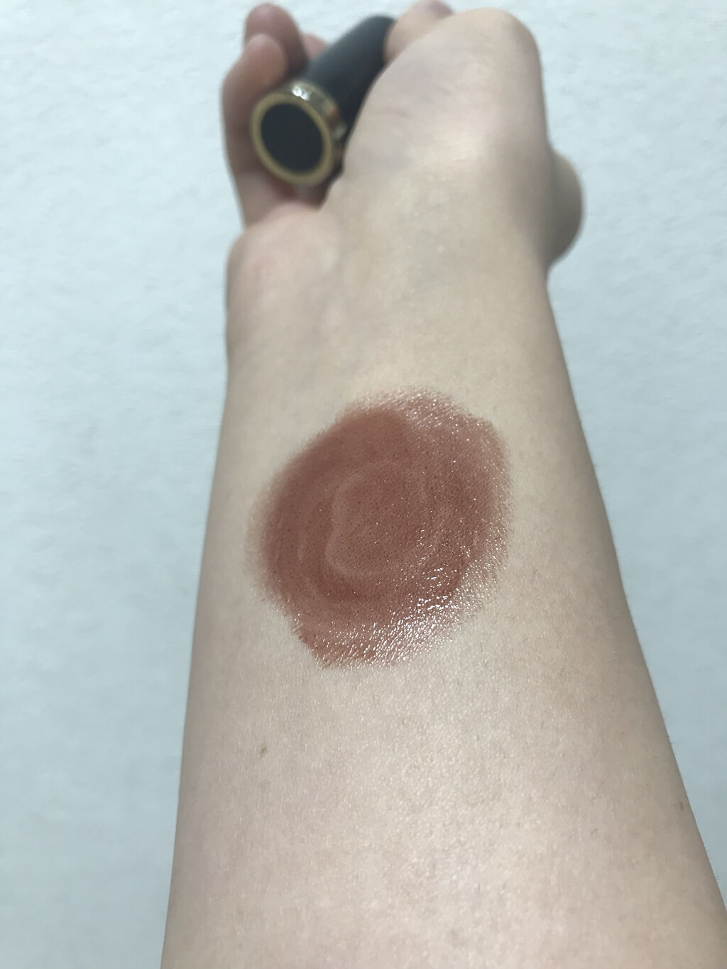 レブロン スーパー ラストラス グラス シャイン リップスティック 010 チョコレート ラスター/REVLON/口紅を使ったクチコミ（2枚目）