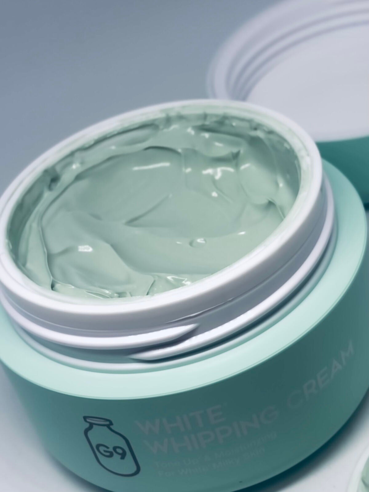 WHITE WHIPPING CREAM(ウユクリーム)/G9SKIN/化粧下地を使ったクチコミ(2枚目)