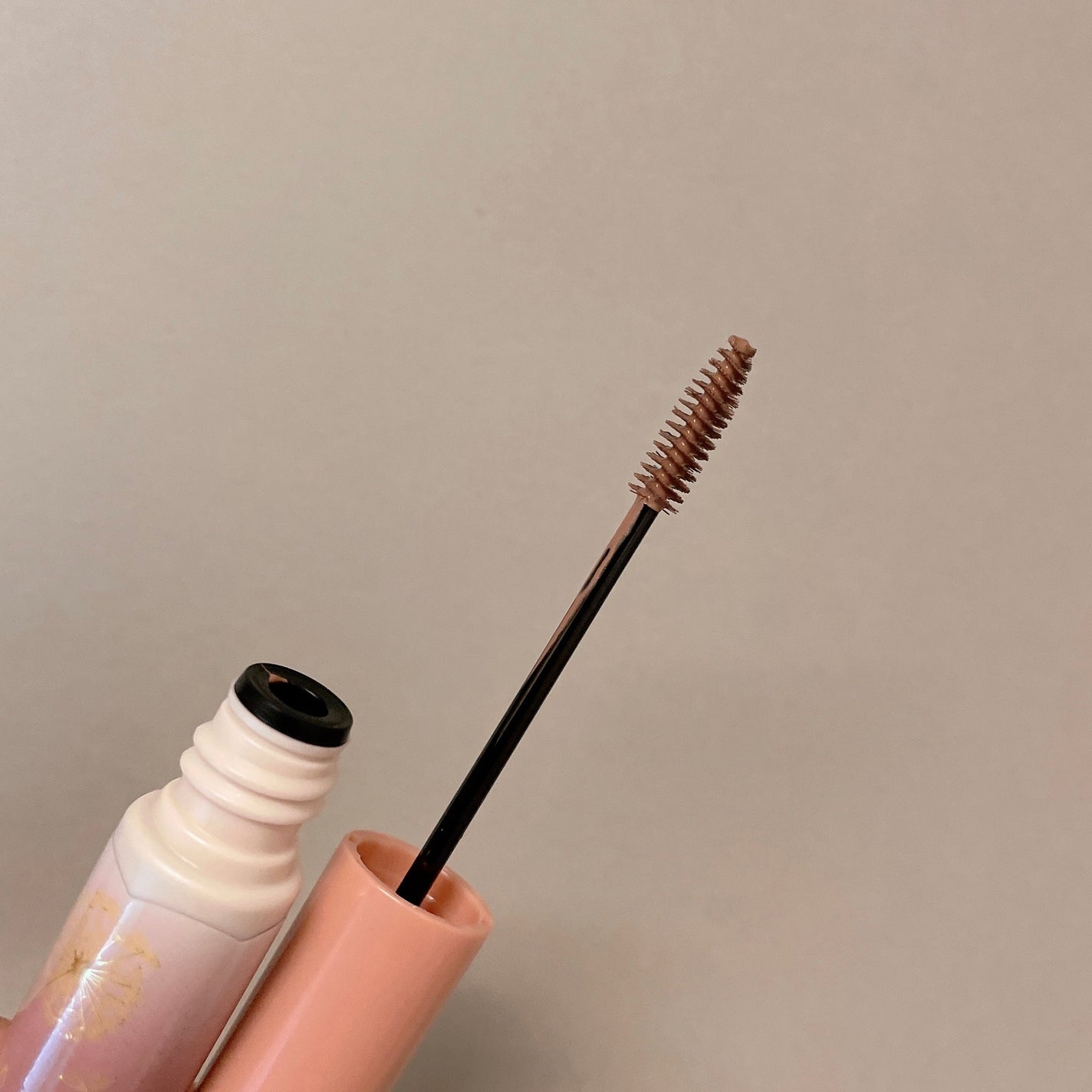 スマートミニアイブロウカラー/キャンメイク/眉マスカラを使ったクチコミ(2枚目)