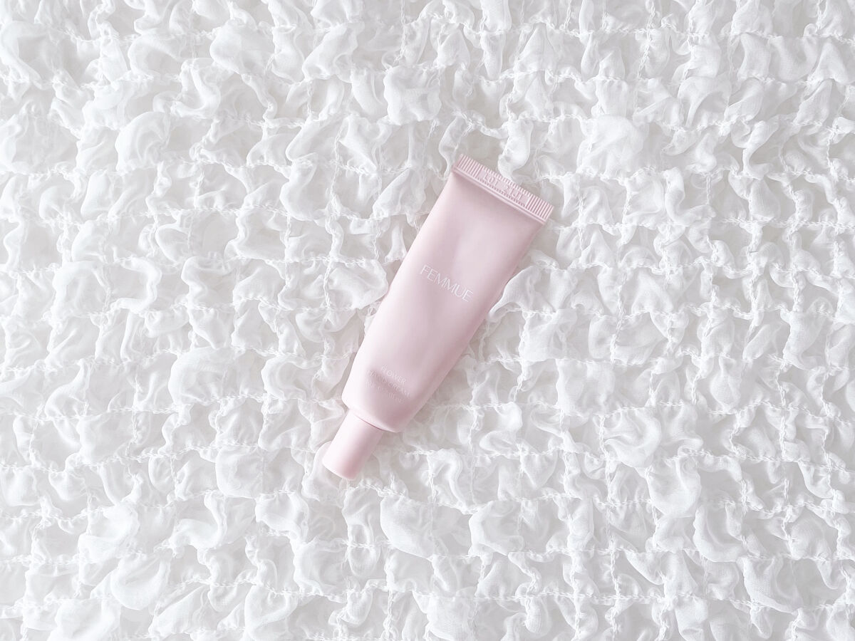 フラワー ハンドクリーム/FEMMUE/ハンドクリームを使ったクチコミ（1枚目）