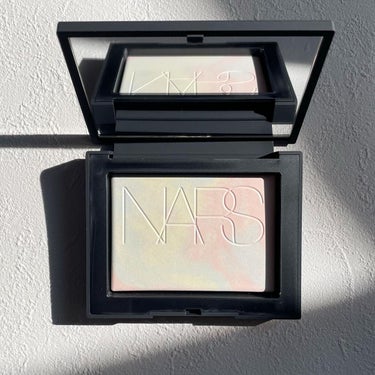 ライトリフレクティング プリズマティックパウダー/NARS/プレストパウダーを使ったクチコミ（1枚目）