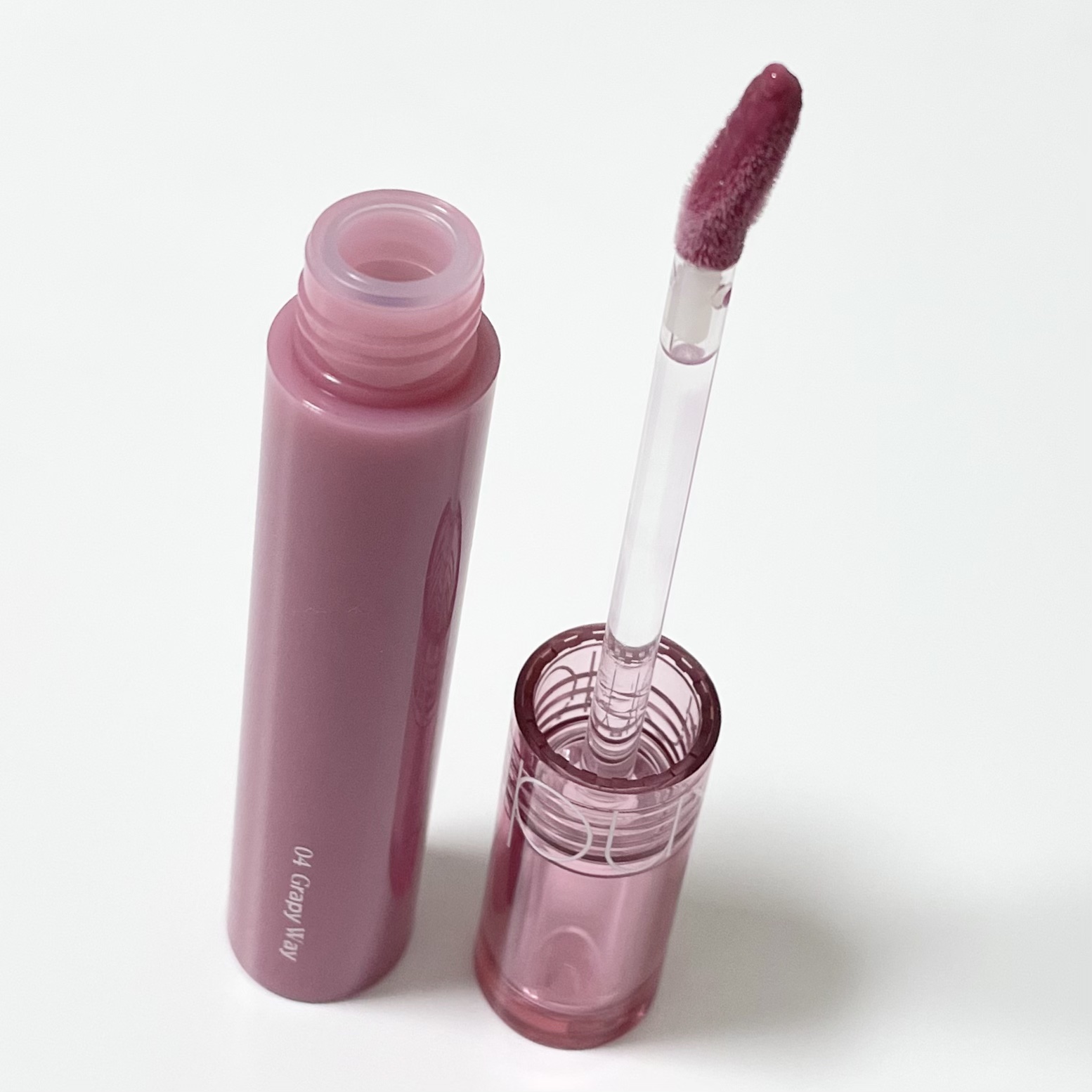 グラスティングカラーグロス/rom&nd/リップグロスを使ったクチコミ（3枚目）