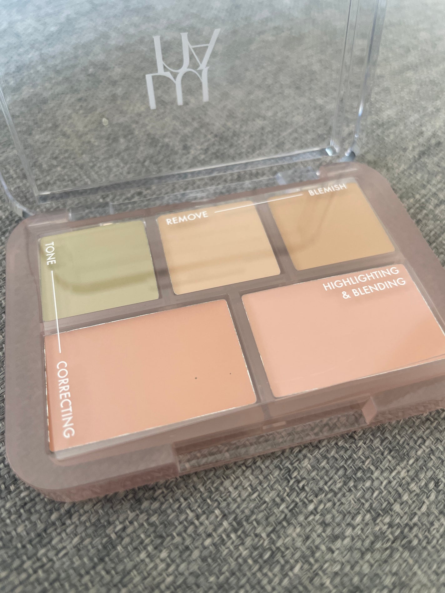 コンシールブレンダーパレット/LUNA/パレットコンシーラーを使ったクチコミ(2枚目)