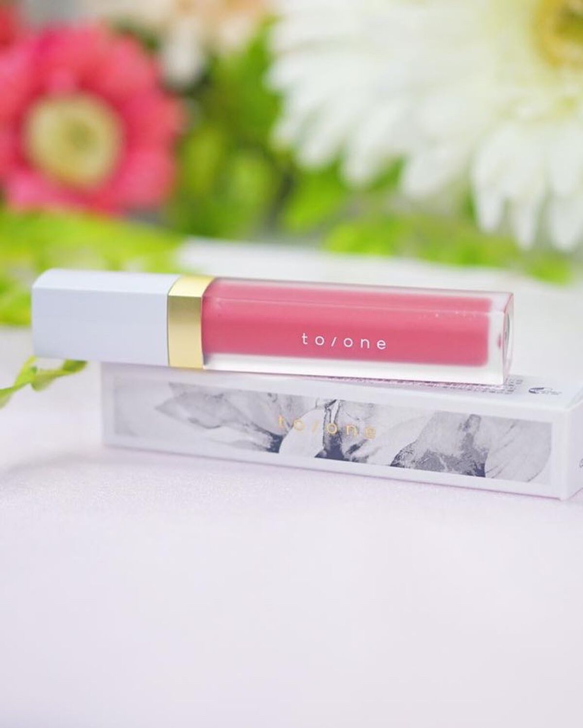 トーン ペタル エッセンス カラー バター/to/one/リップグロスを使ったクチコミ(6枚目)