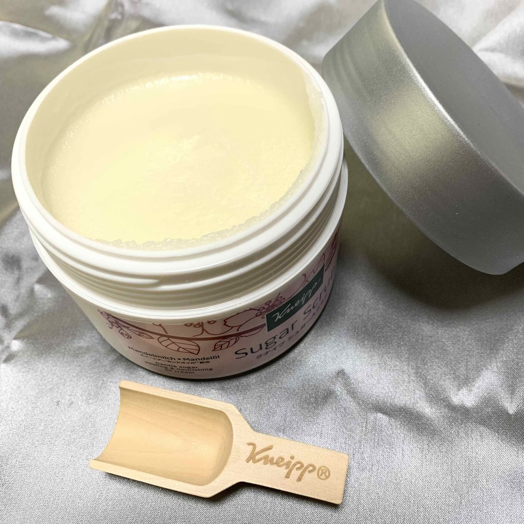 クナイプ シュガースクラブ スイートアーモンド /クナイプ/ボディスクラブを使ったクチコミ（2枚目）