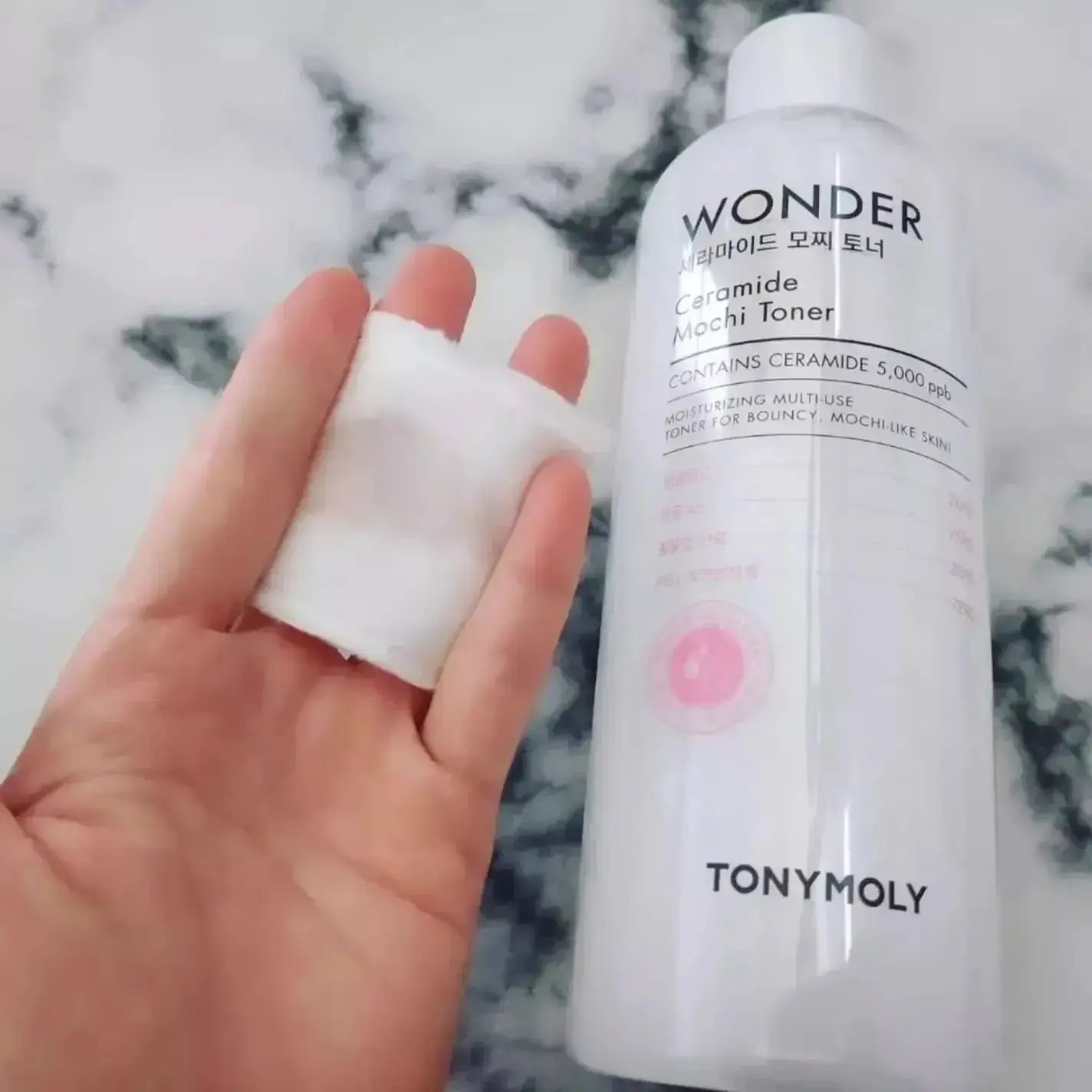 Wonder Ceramide Mochi Toner（トニーモリーワンダーCモチトナー）/TONYMOLY/化粧水を使ったクチコミ（2枚目）
