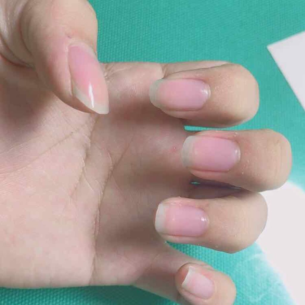 ディーアップファンデーション/D-UP/ネイルベースコートを使ったクチコミ(3枚目)