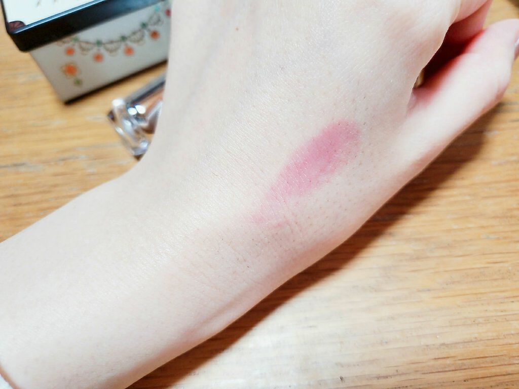 ラスティンググロスリップ RS1 ローズ系/CEZANNE/口紅を使ったクチコミ（2枚目）