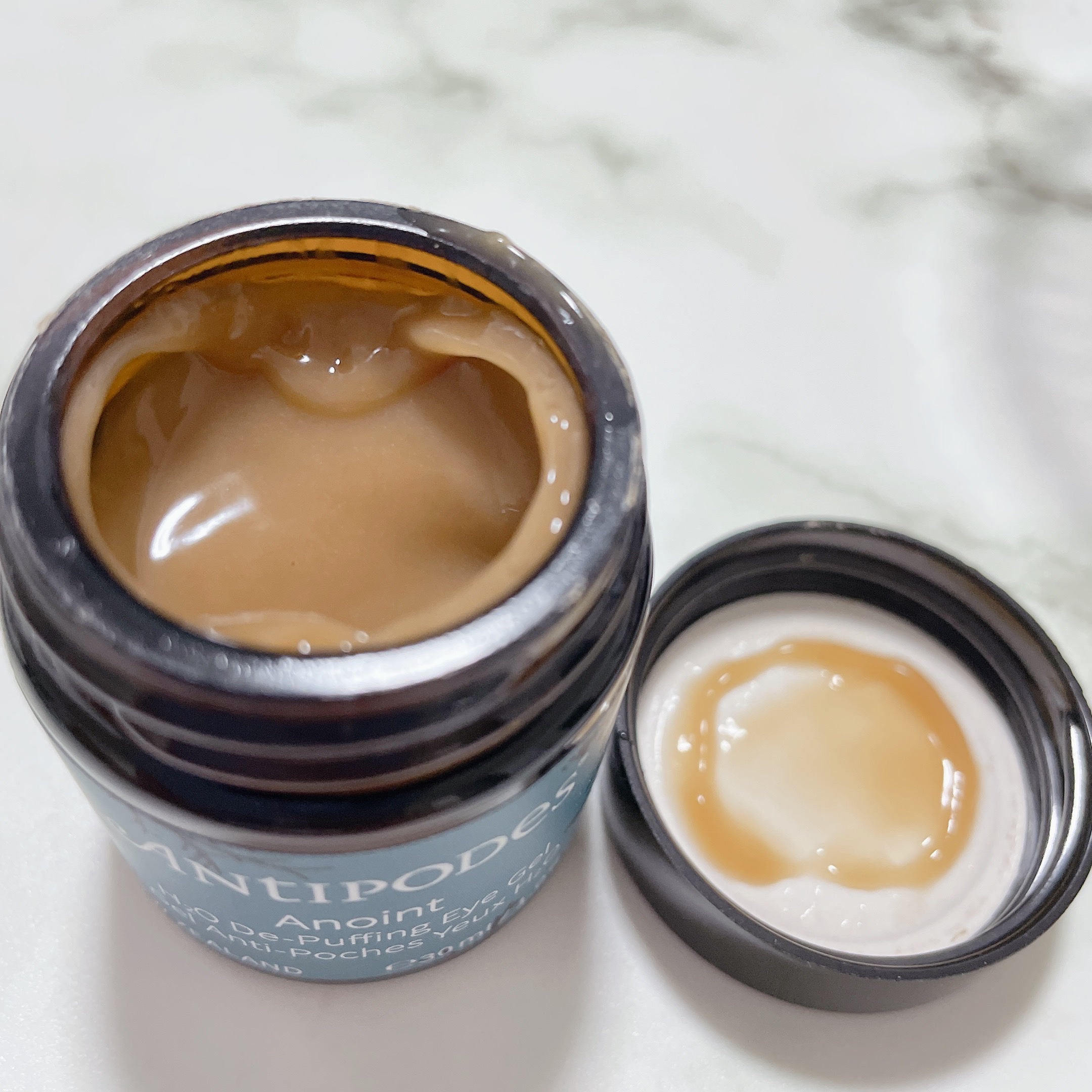 アノイント H2O ディパッフィング アイジェル/Antipodes/アイケア・アイクリームを使ったクチコミ（2枚目）