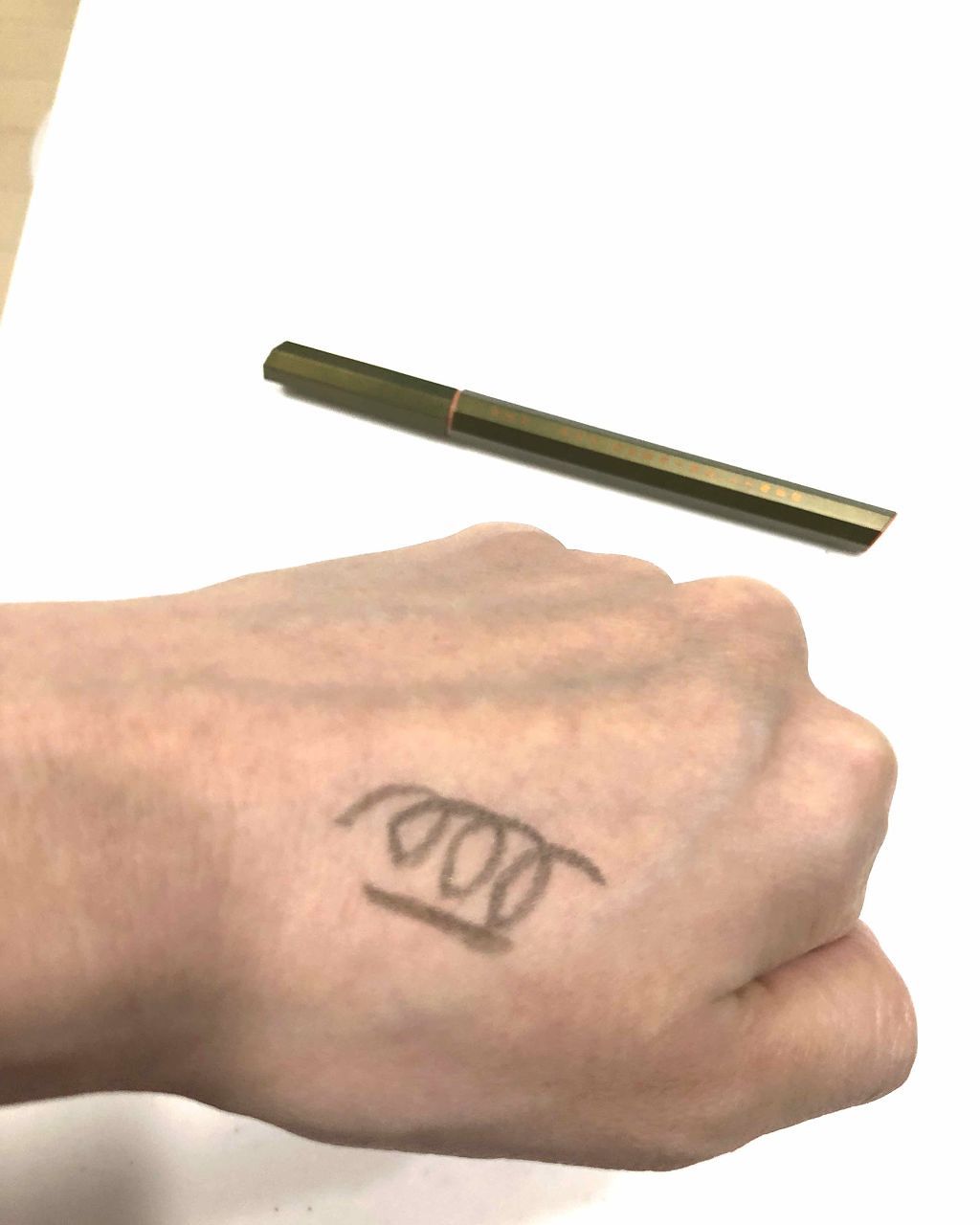 EYE OPENING LINER/UZU BY FLOWFUSHI/リキッドアイライナーを使ったクチコミ(1枚目)