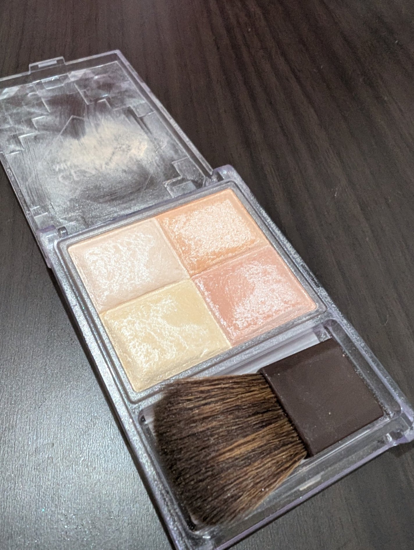 黒クマ on LIPS 「セザンヌのミックスカラーチーク10ペールハイライトユーチューブ..」(2枚目)