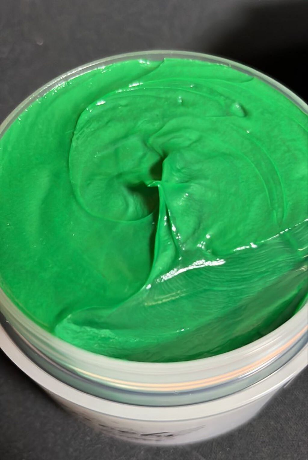 エンシェールズカラーバター ヘンプグリーン/エンシェールズ/ヘアカラーを使ったクチコミ（1枚目）