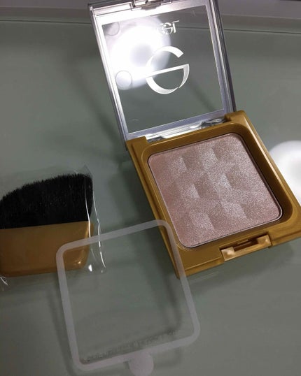 シャイニーパウダー N/excel/プレストパウダーを使ったクチコミ(1枚目)