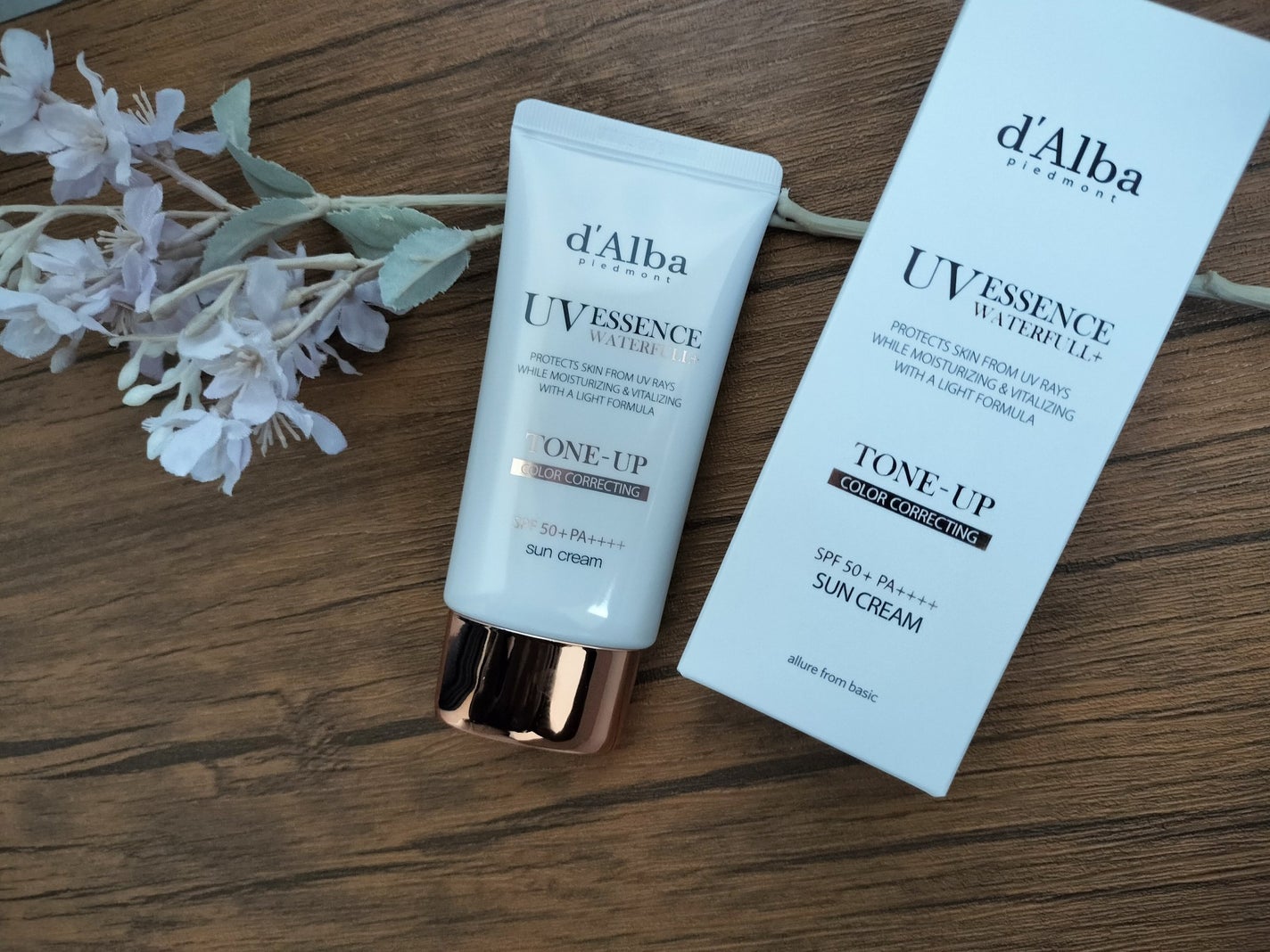 ウォータフルトーンアップサンクリーム/ダルバ/日焼け止めクリームを使ったクチコミ(2枚目)