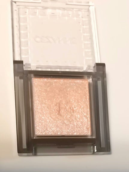 シングルシャイニーアイシャドウ/CEZANNE/アイシャドウを使ったクチコミ(2枚目)