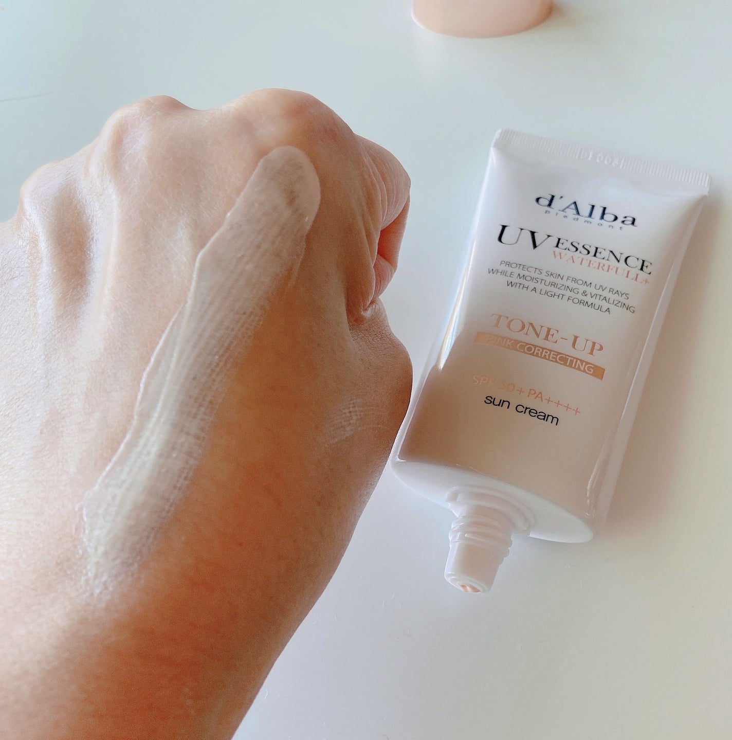 ウォータフルトーンアップサンクリーム/ダルバ/日焼け止めクリームを使ったクチコミ(3枚目)