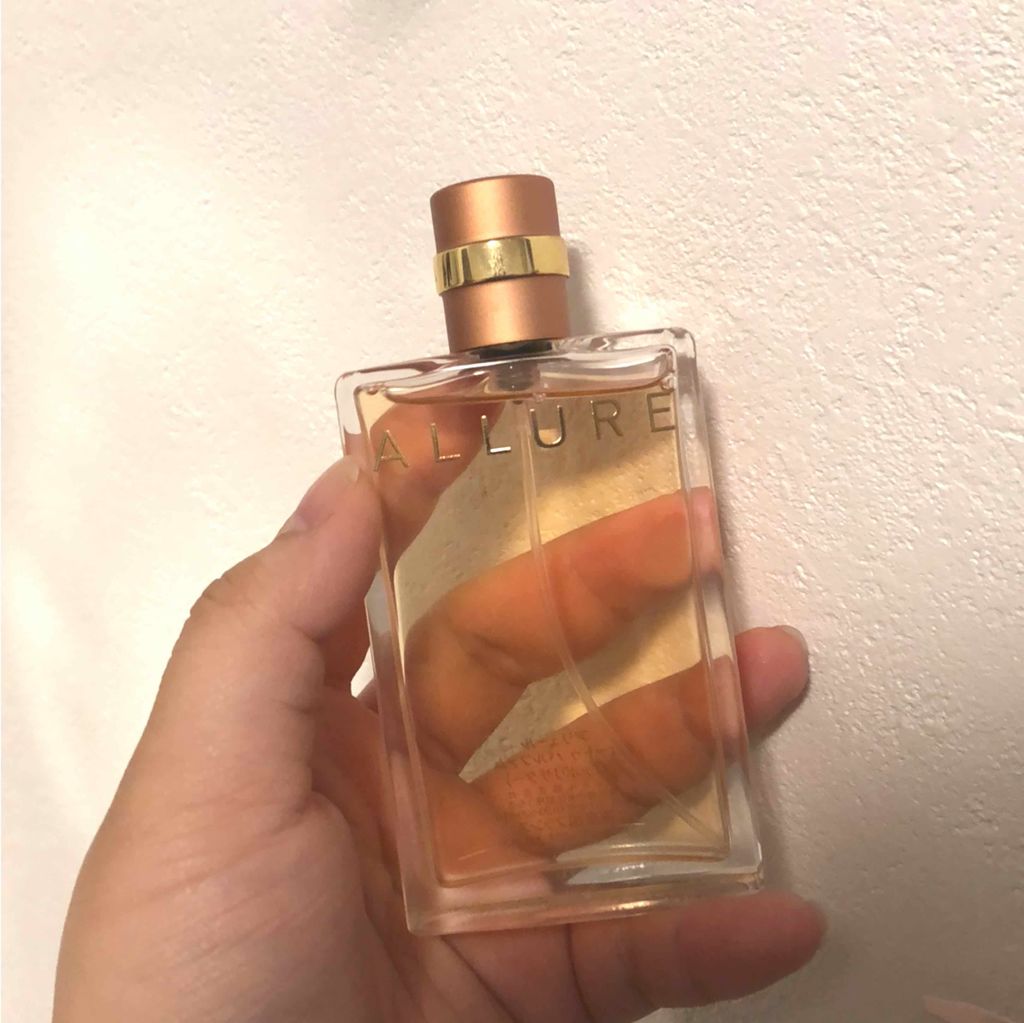アリュール オードゥ パルファム (ヴァポリザター)/CHANEL/香水(レディース)を使ったクチコミ(1枚目)