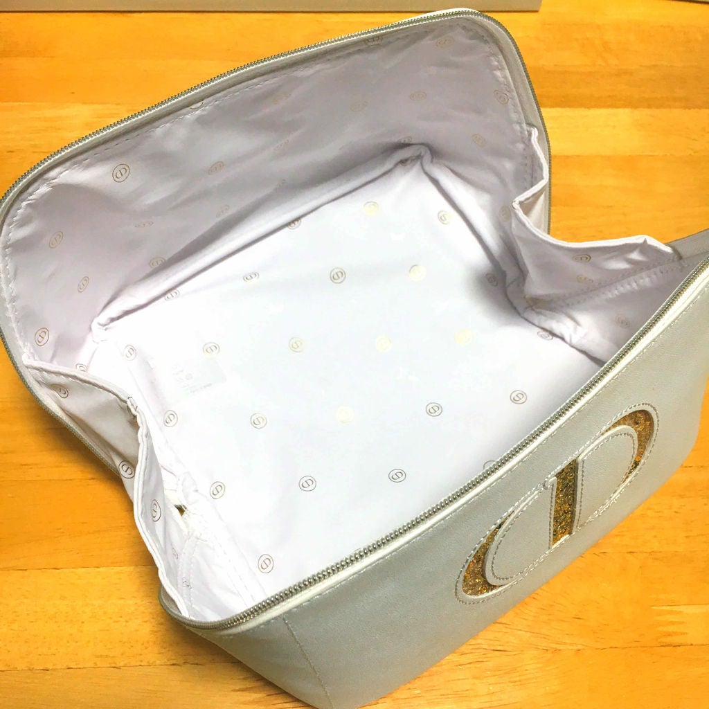 スノー エッセンス オブ ライト (医薬部外品)/Dior/美容液を使ったクチコミ(2枚目)