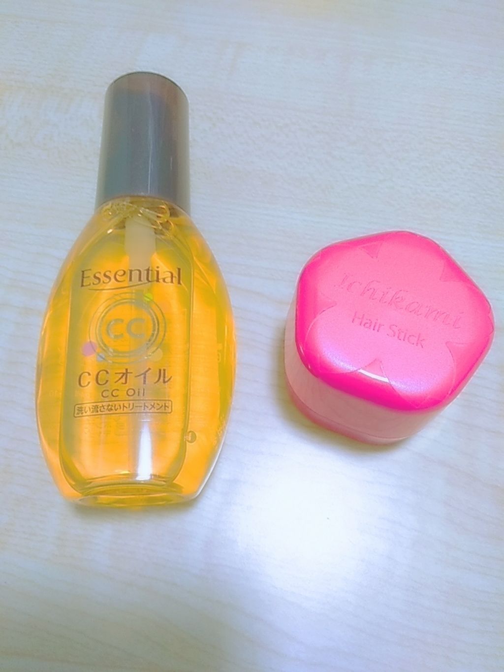 CCオイル/エッセンシャル/ヘアオイルを使ったクチコミ（1枚目）