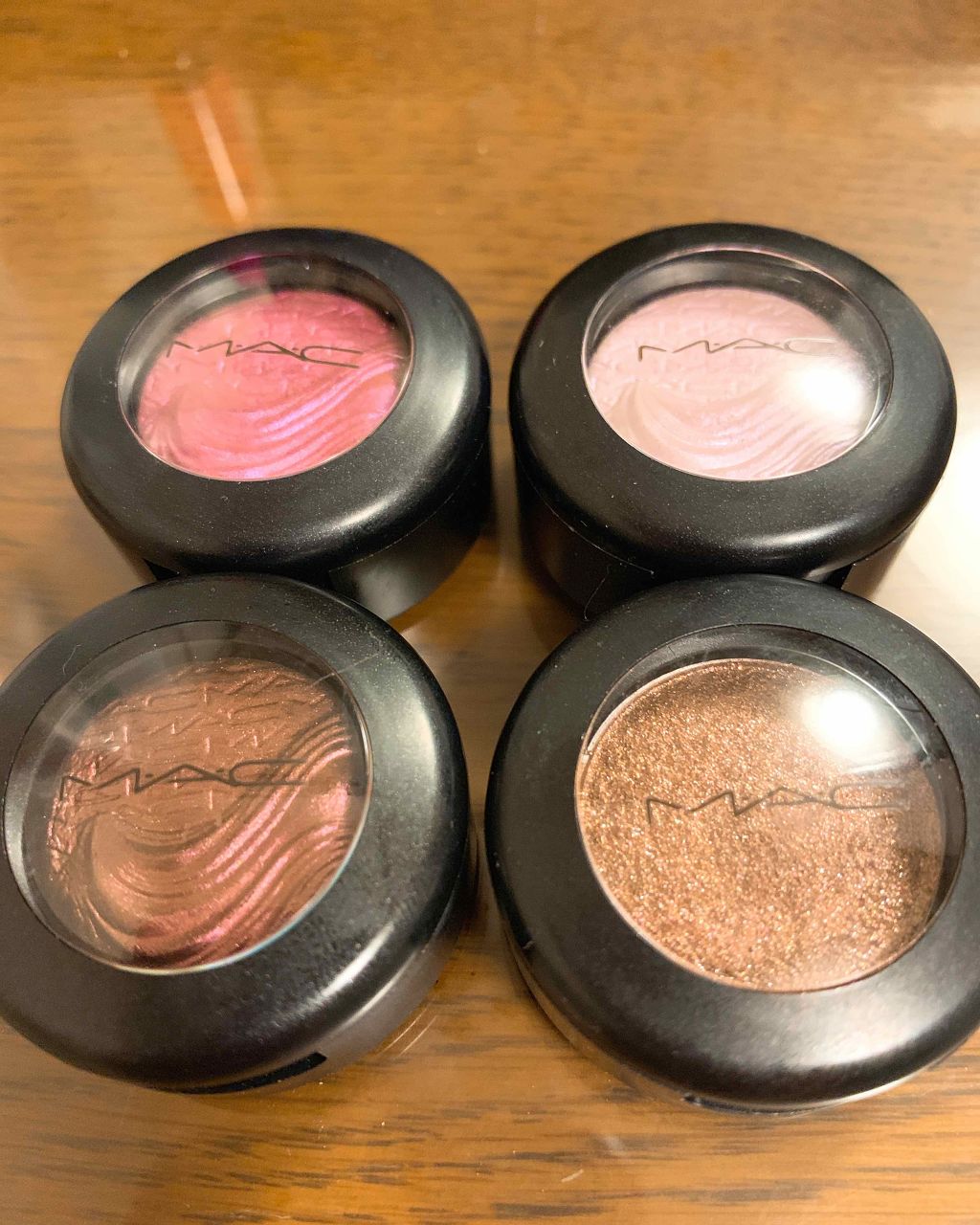 エクストラ ディメンション アイシャドウ/M・A・C/単色アイシャドウを使ったクチコミ（3枚目）