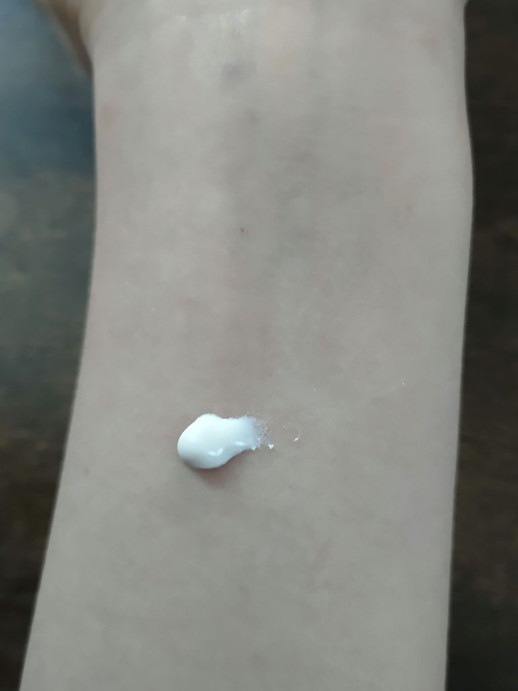 デイエマルジョン　ａ/リバイタル/乳液を使ったクチコミ（3枚目）