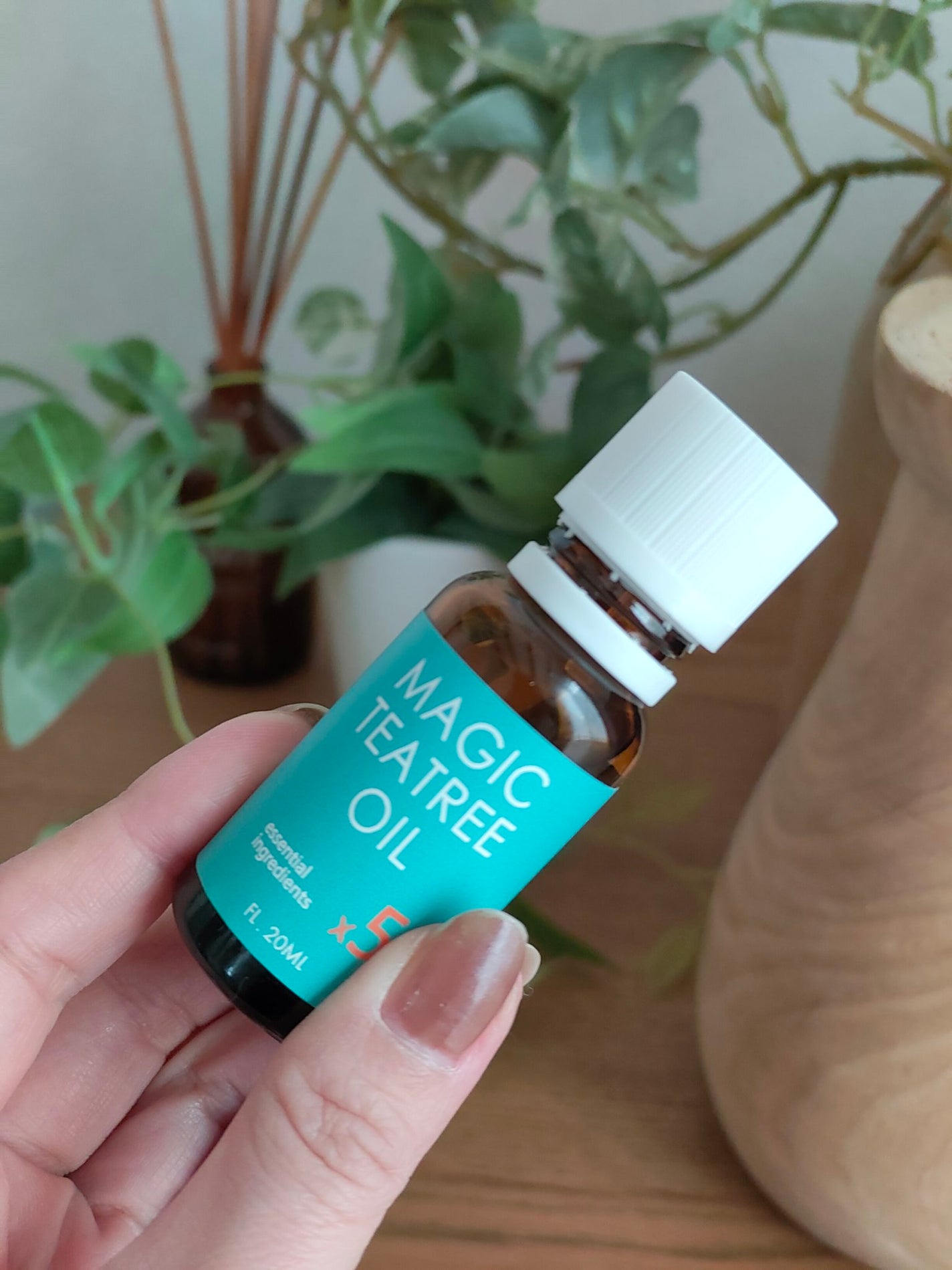マジックティーツリーオイル/ブラン/フェイスオイルを使ったクチコミ(1枚目)