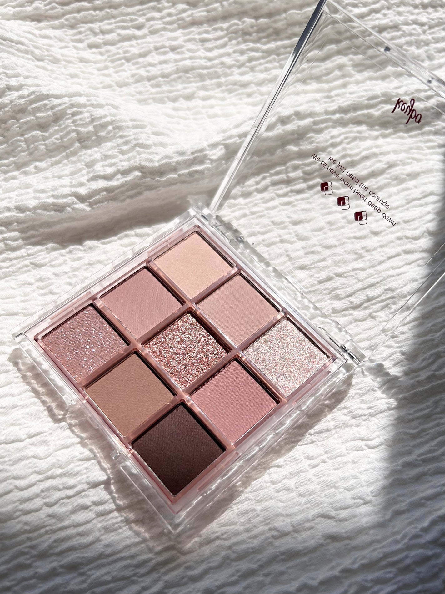 KEYBO FALL IN LOVE SHADOW PALETTE/keybo/アイシャドウパレットを使ったクチコミ(1枚目)