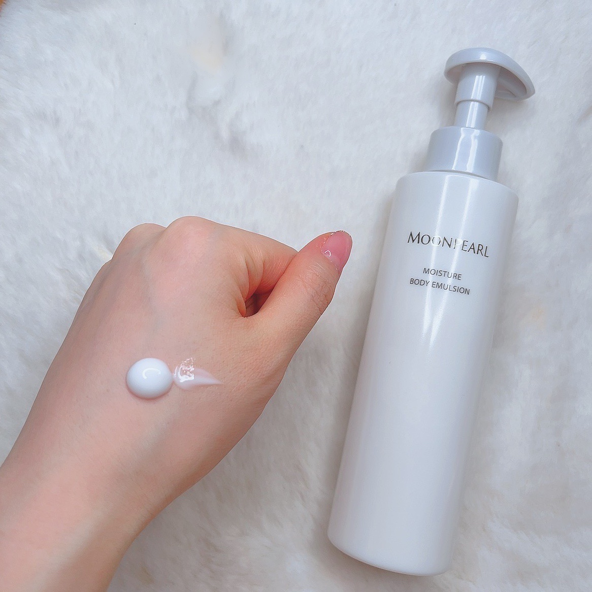ムーンパール モイスチャー ボディエマルション/ミキモト コスメティックス/ボディローションを使ったクチコミ（2枚目）