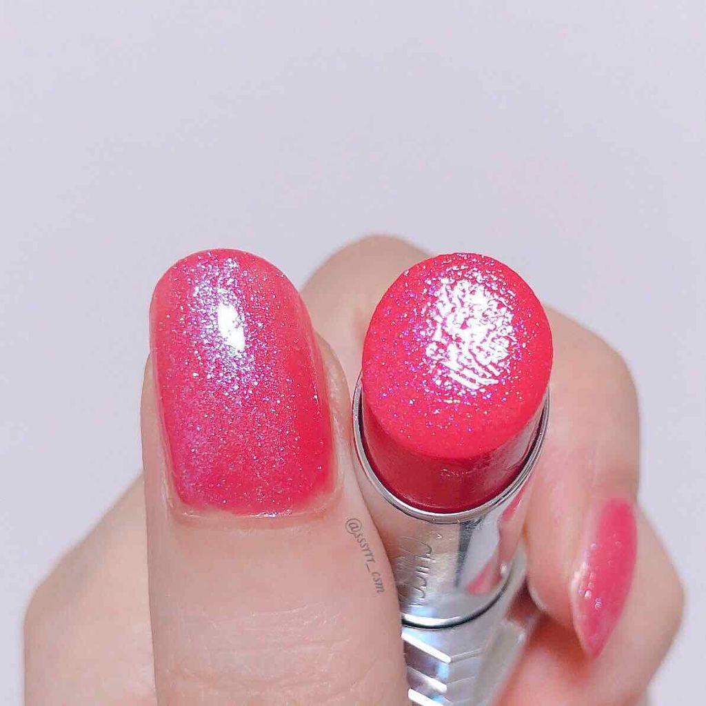 メスメリック リップスティック/CHICCA/口紅を使ったクチコミ(4枚目)