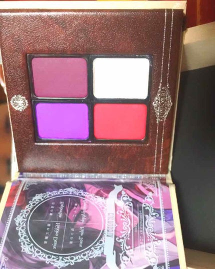 TCB童話シリーズ『白雪姫をモチーフにしたアイシャドウ』/cosme play/アイシャドウパレットを使ったクチコミ(3枚目)