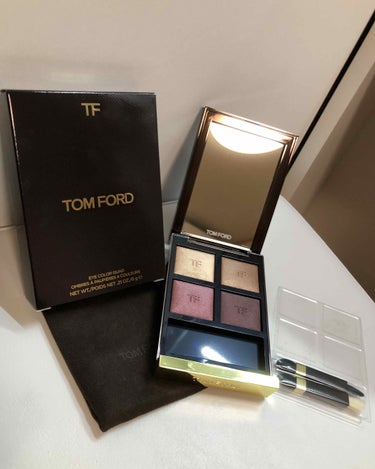 アイ カラー クォード/TOM FORD BEAUTY/パウダーアイシャドウを使ったクチコミ（1枚目）