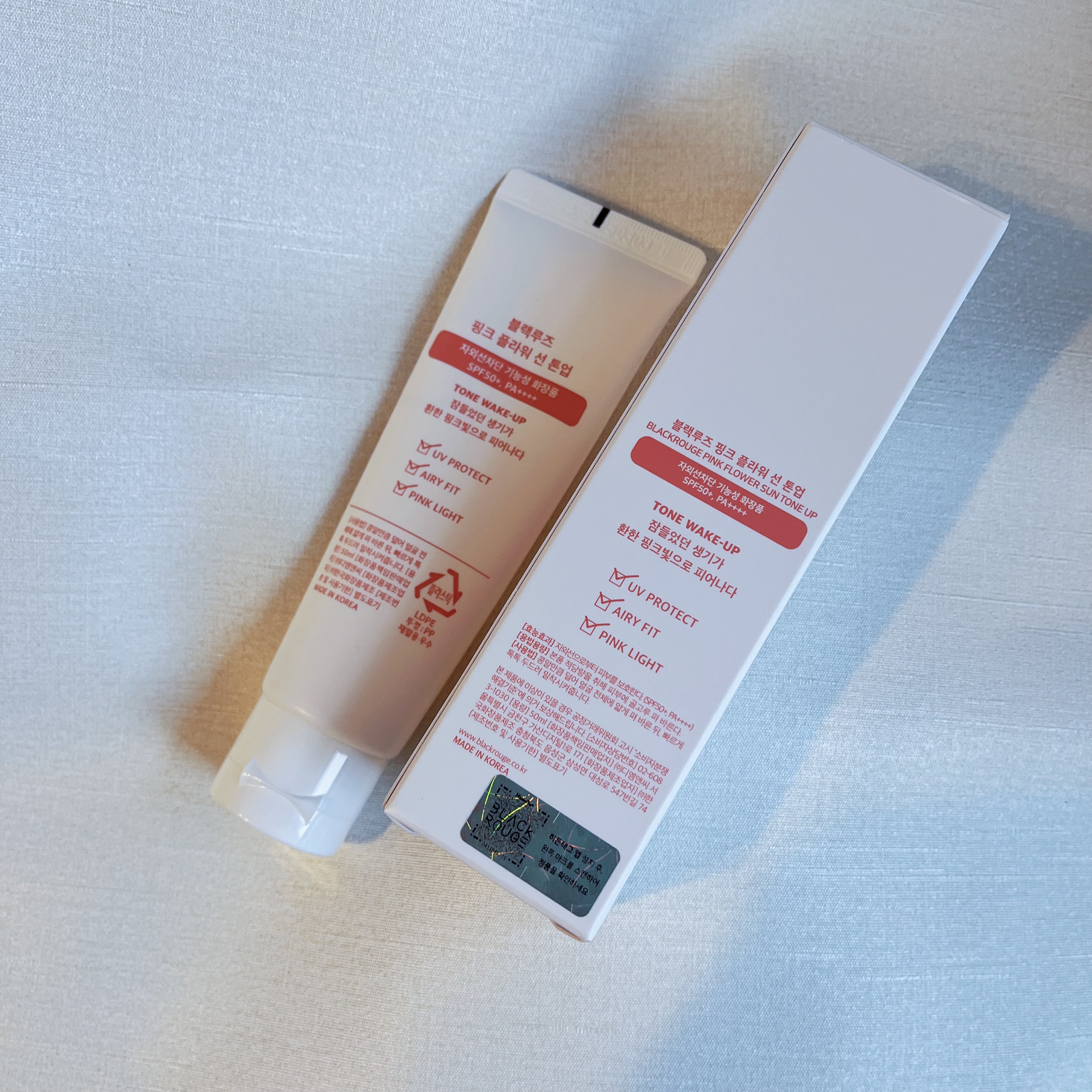 BLACK ROUGE PINK FLOWER SUN TONE UPのクチコミ「\顔と首の色調節に愛用/

BLACK ROUGE🇰🇷
PINK FLOWER SUN TON.....」（2枚目）