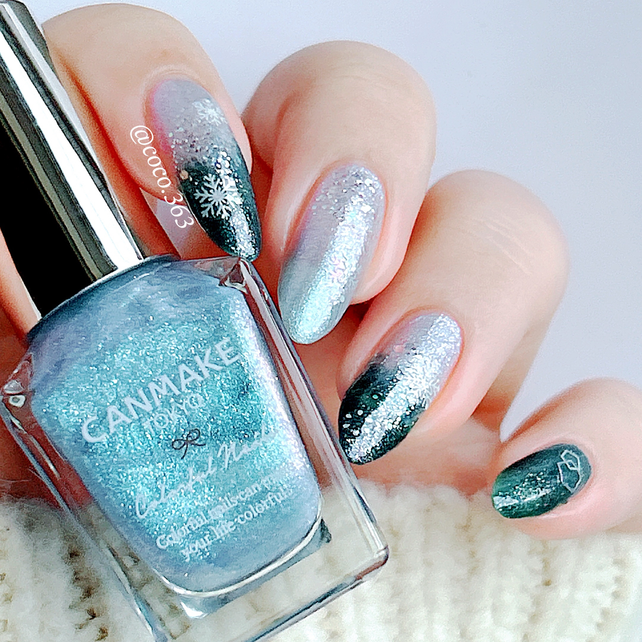 カラフルネイルズ/キャンメイク/マニキュアを使ったクチコミ（3枚目）