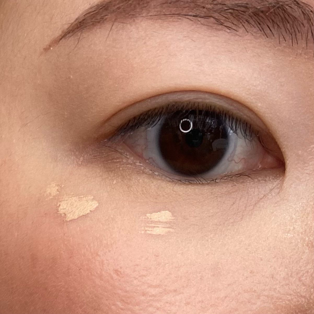 ロングラスティングチップコンシーラーフィックシングフィット/LUNA/リキッドコンシーラーを使ったクチコミ(4枚目)