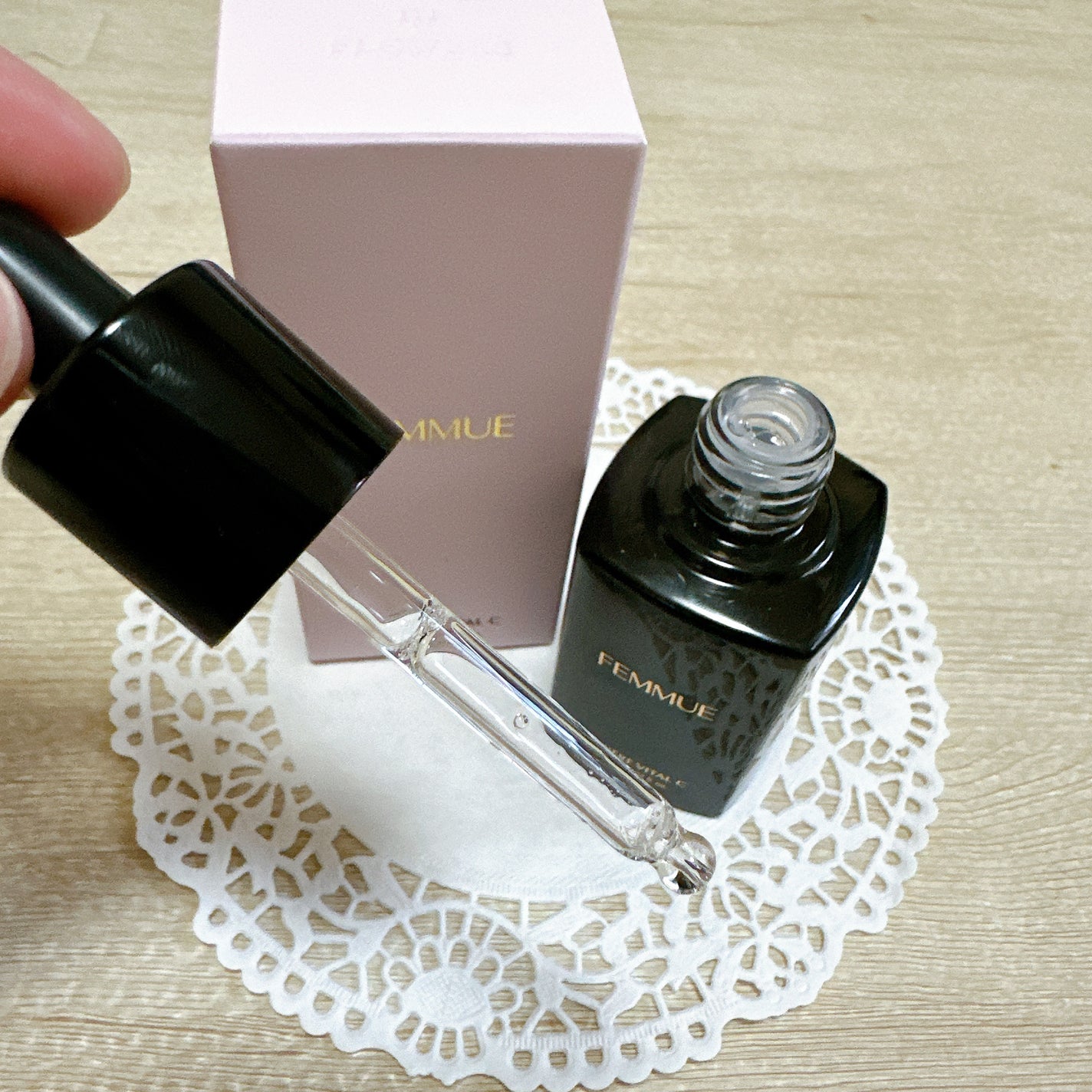 ã«ããšãŒã« ãŽã¡ã€ã¿ã«C/FEMMUE/ããŒã¹ã¿ãŒã»å°å
¥æ¶²ã䜿ã£ãã¯ãã³ãïŒ4æç®ïŒ